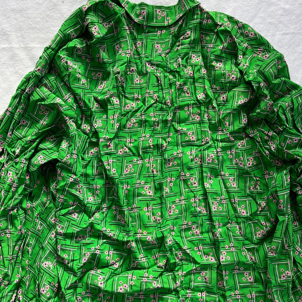 Green Shirt by Roma Uvarov — Vintage Soviet Fabric — XXL - Picture 10 of 11